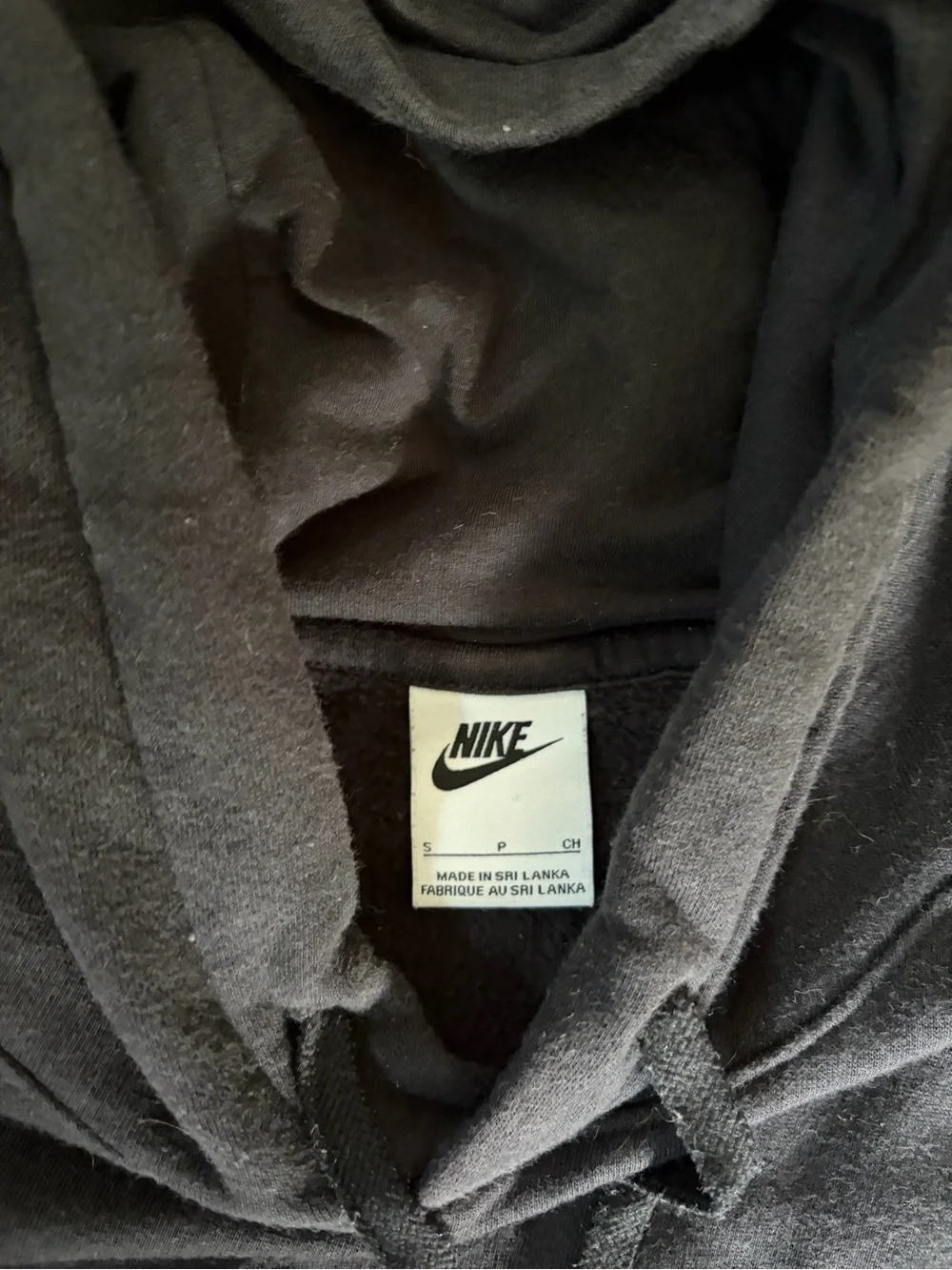 Nike Women's Black Pullover Hoodie - Classic Swoosh